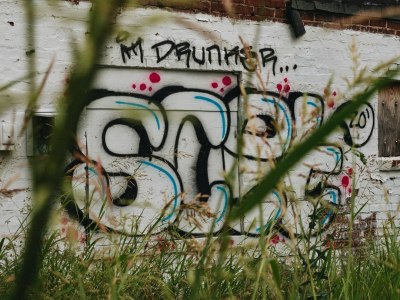 Exploring Belly Dance Education in Seven Hills City, Colorado: A Look at Local Training Centers and Programs.