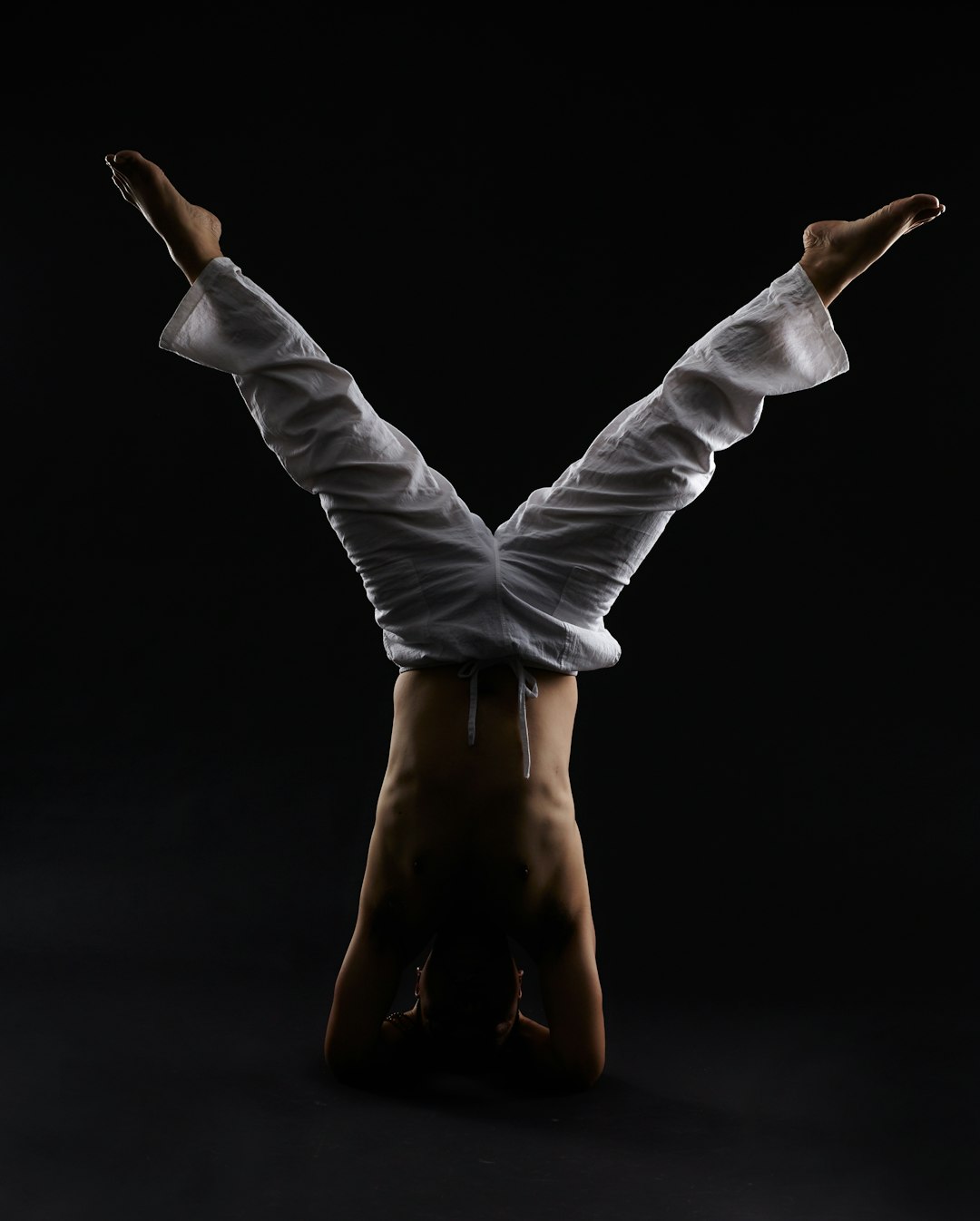 What to Wear to a Krump Session: A Dancer's Guide to Battle-Ready Attire