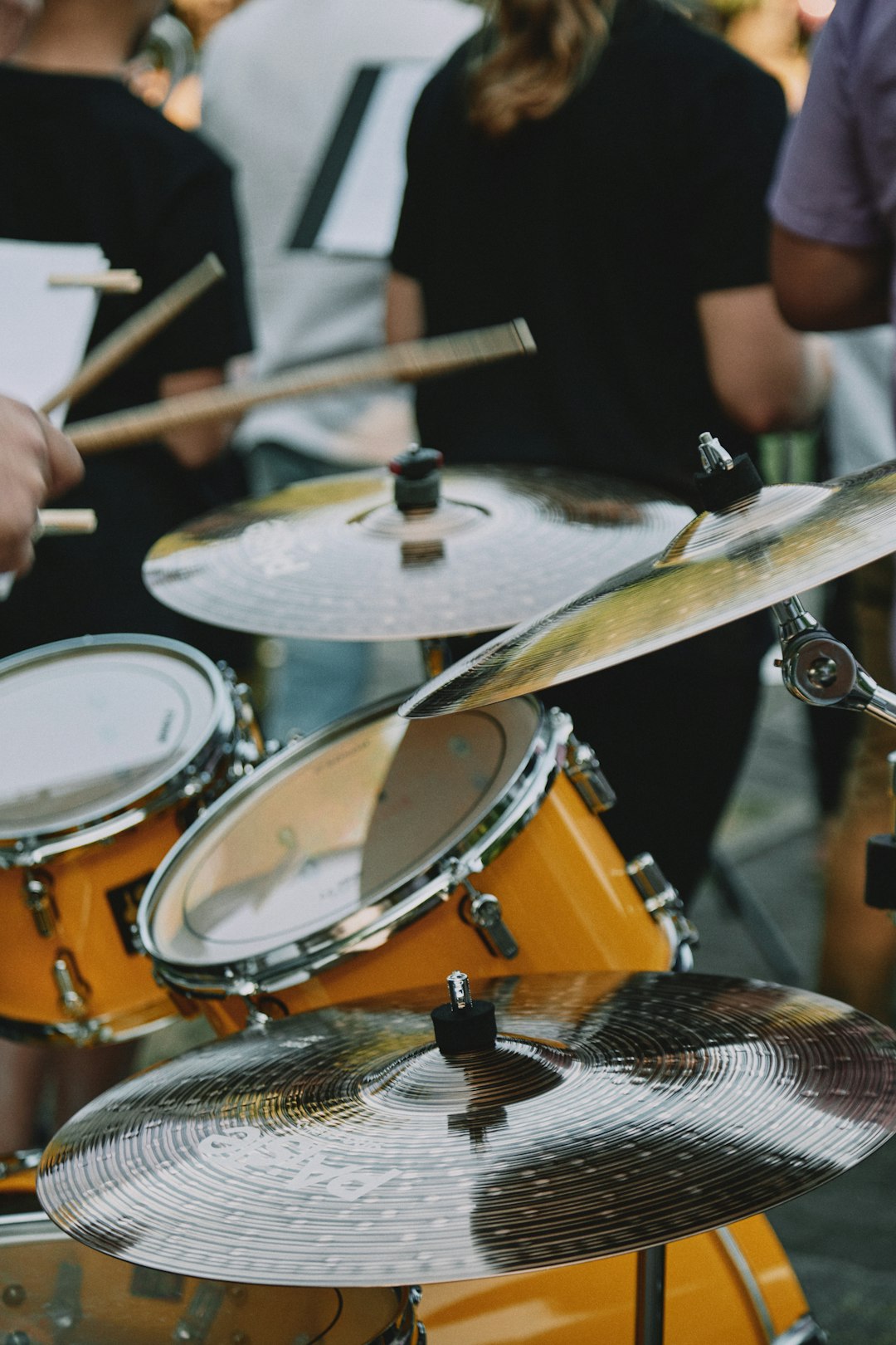 **Beyond Tchaikovsky: 5 Modern Composers Revolutionizing Ballet Class Music**