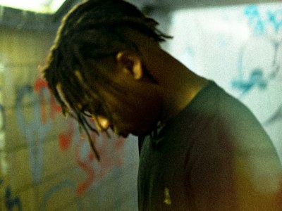 **Minimalist Scores: Finding Depth in Simple Melodies**