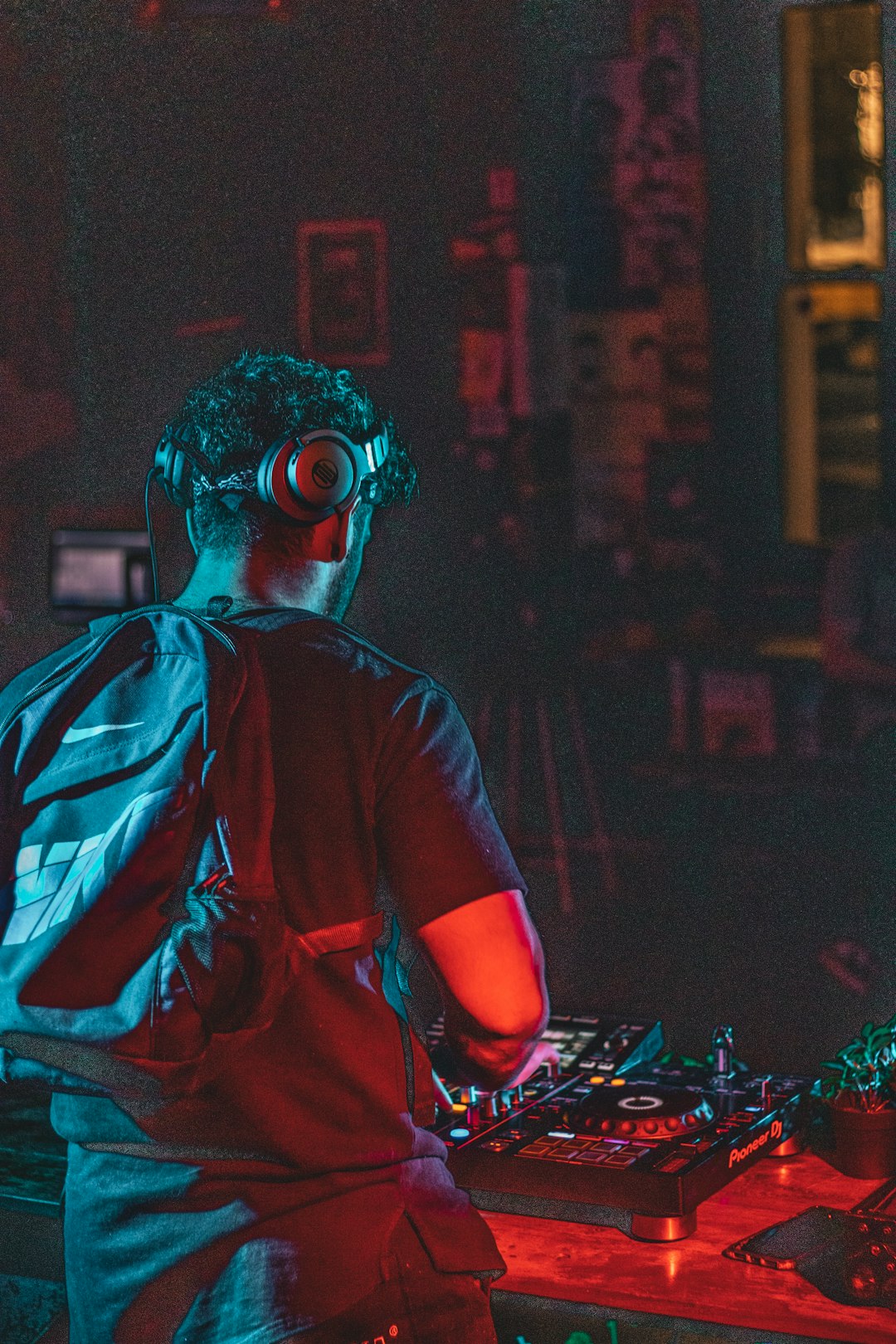Cumbia Fusion in 2024: How a Colombian Roots Genre Conquered Global Dance Floors