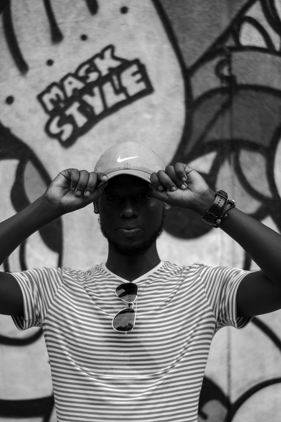 Breaking Into the Dance Scene: Essential Tips for Aspiring Professionals