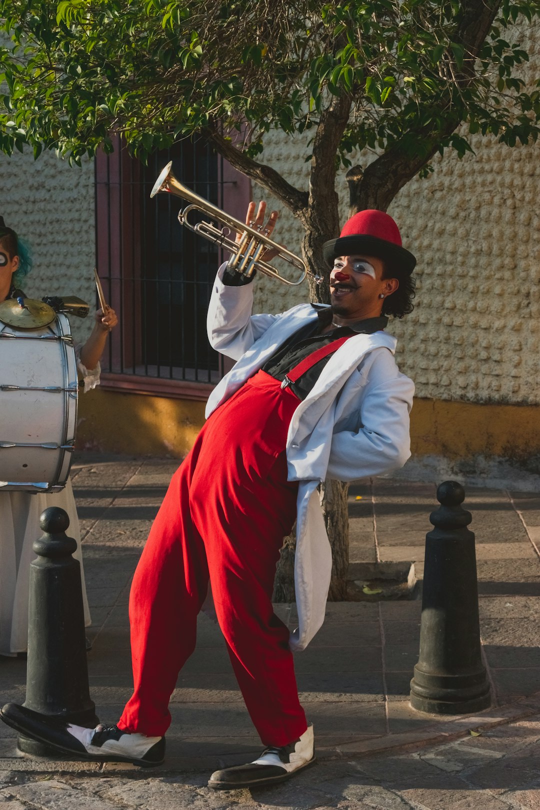 No Partner, No Problem! How to Start Learning Salsa Dancing Solo and Have a Blast Doing It.