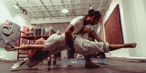 **Contemporary Dance Schools in Hyde Park City: A Guide for Dancers**