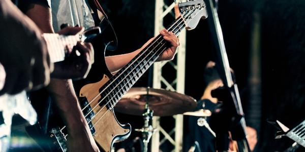 From the Studio to the Stage: Refining Your Performance Quality for Advanced Jazz. Focus on the nuances of expression, p...