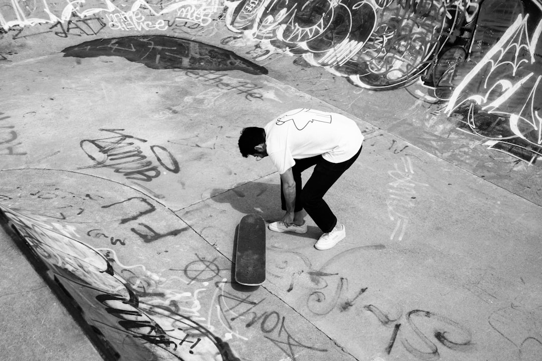 **Curating Your Hip Hop Playlist: Essential Grooves for Dancers**