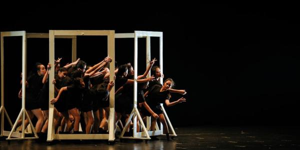 The Power of Expression: A Beginner's Guide to Contemporary Dance - Explore the emotional and expressive aspects of Cont...