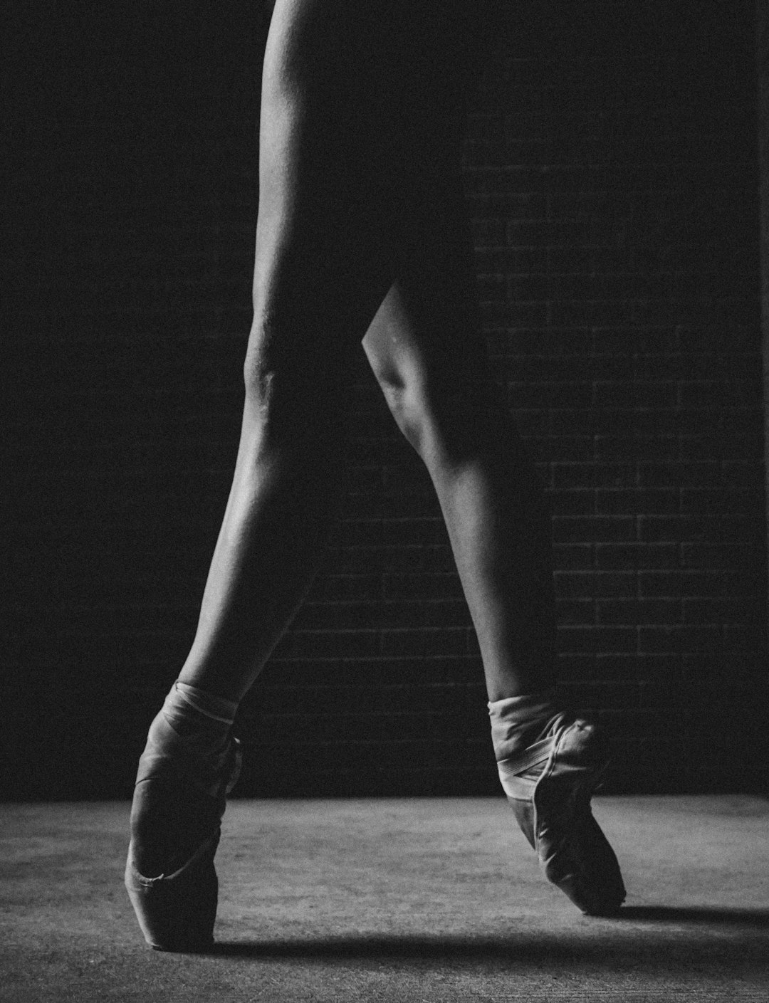 From Two Left Feet to Dance Floor Confidence: A Beginner's Guide to Salsa