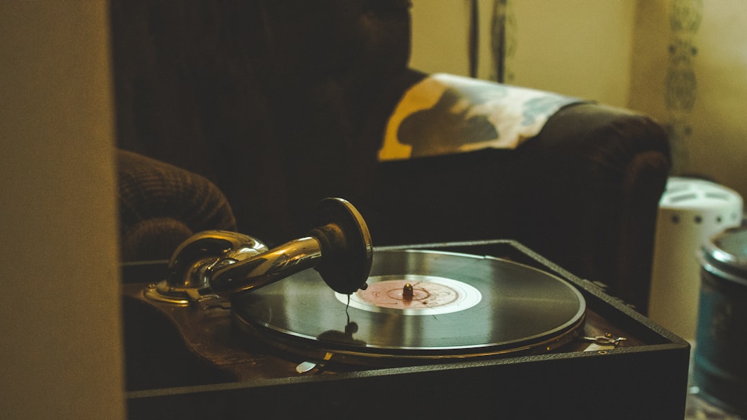 **Find Your Rhythm: A Curated List of Frankfort's Swing Schools**