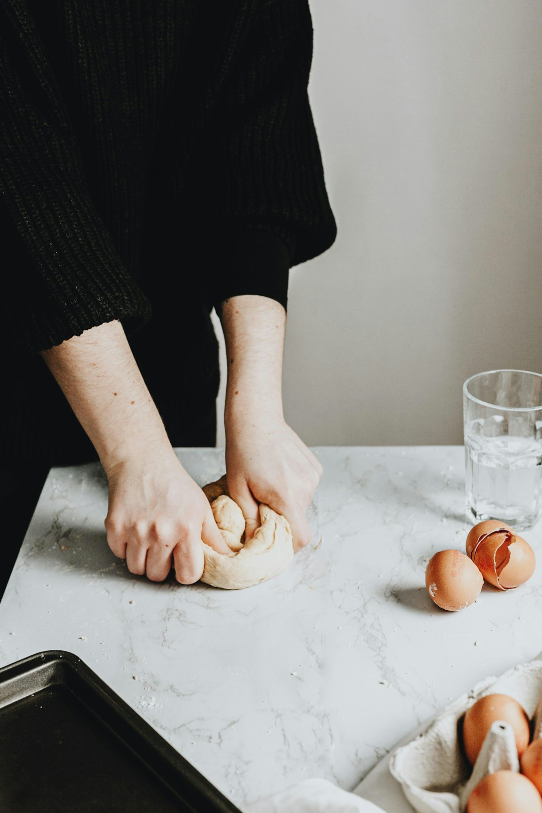 Your Feet Are Talking: How to Listen When Choosing Lindy Hop Shoes