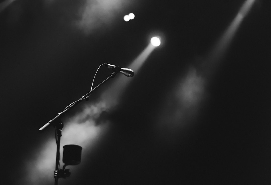 5 Jazz Songs That Actually Make You a Better Dancer
