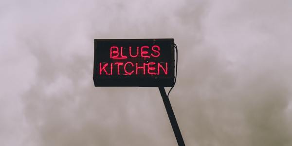 Your First Professional Contract: A Flamenco Dancer's Roadmap to Auditions, Networking, and Securing Gigs. Navigate the...