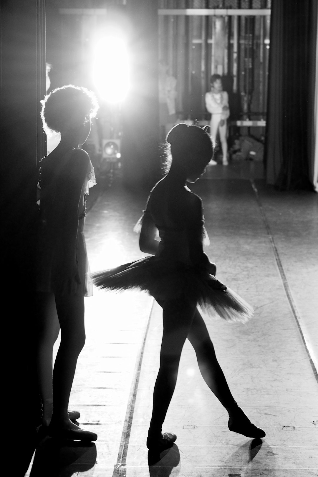 Your Tap Dance Foundation: 10 Essential Steps to Become a Musician With Your Feet