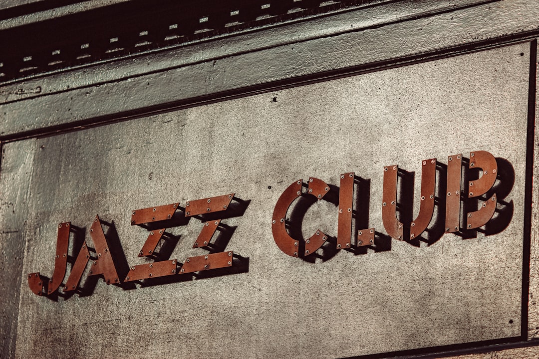 "Top Breakdance Schools in Massieville City: A Guide for Aspiring B-Boys and B-Girls"