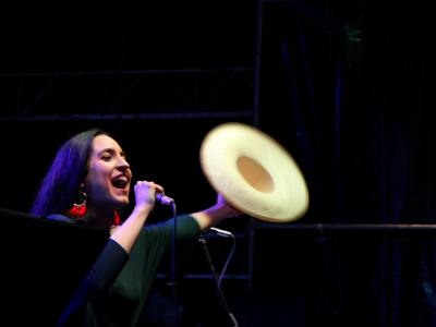 ## The Chalamet Conundrum: Can a Star’s Art Form Snub Cost Him Gold?