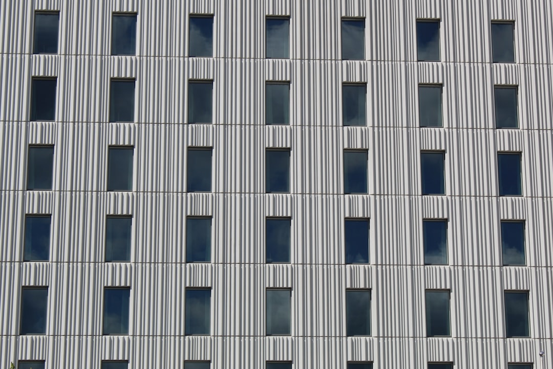 17 Tango Tracks That'll Make You Want to Dance Until 3 AM