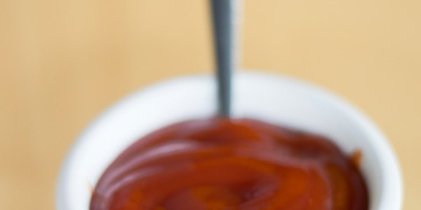 Advanced Flamenco Toolkit: Mastering *Llamadas*, *Marcajes*, and Complex *Escobillas*. Deepen your structural knowledge and vocabulary to command the stage with confidence and authenticity.