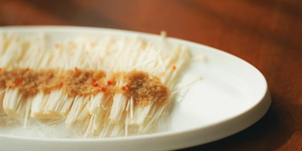 The Jazz Dancer's Wardrobe: How to Choose Clothes That Move With You