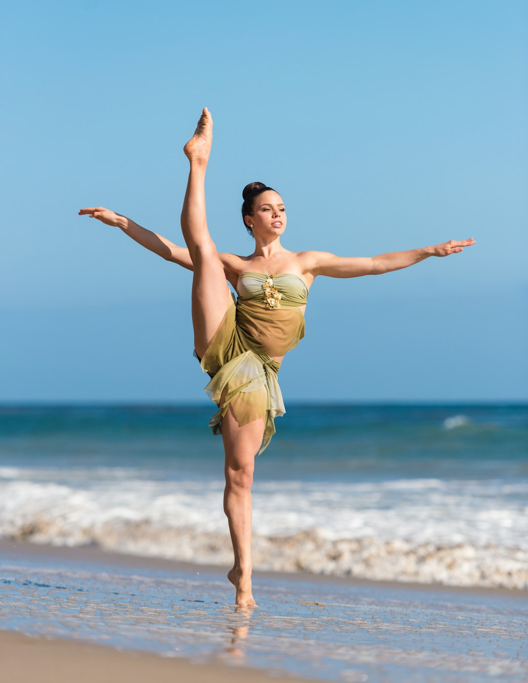 From the Harem to the Hashtag: How Social Media Transformed Belly Dance