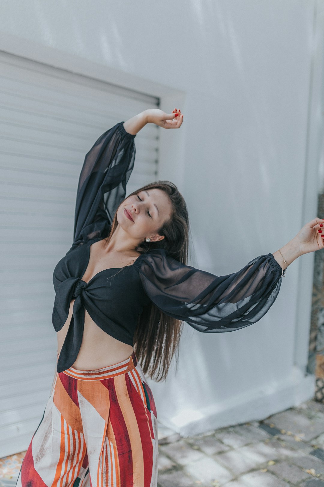 **"Best Belly Dance Music: Must-Have Songs for Every Dancer"**