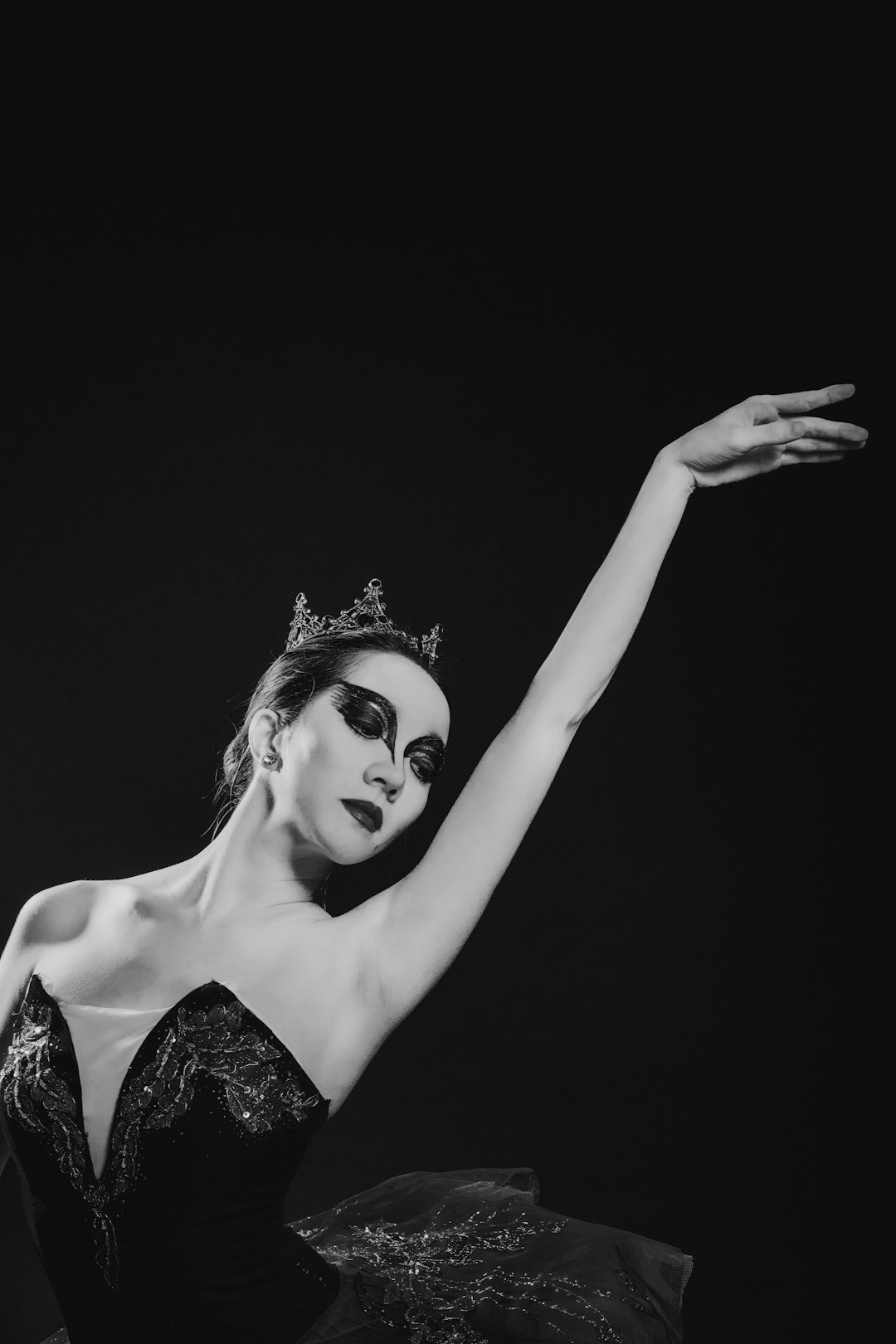 Ballroom Dancing for Beginners: A No-Nonsense Guide to Starting From Zero