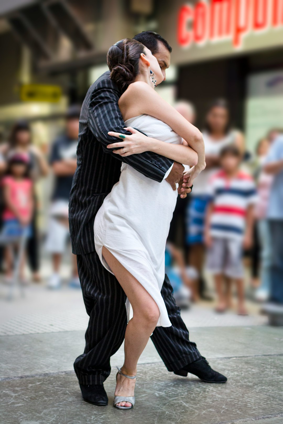 Syncopated Steps: A Dancer's Guide to Matching Jazz Rhythm Patterns to Every Move