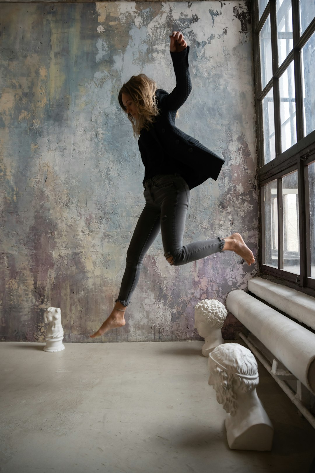 From Foundation to Floor: A Comprehensive Guide for Serious Breakdancers