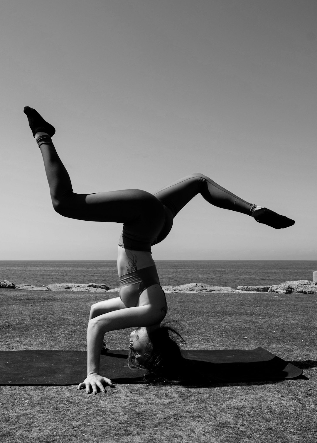 How to Build a Contemporary Dance Playlist: A Choreographer's Guide to Music and Movement in 2024