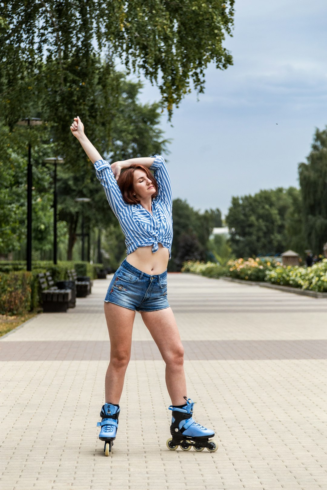 "Elevate Your Moves: Top Tips for Selecting the Best Dance Shoes for Hip Hop"