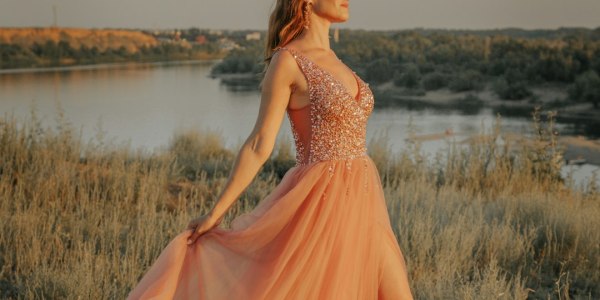 **Choreographing Change: New Narratives in Contemporary Ballet**