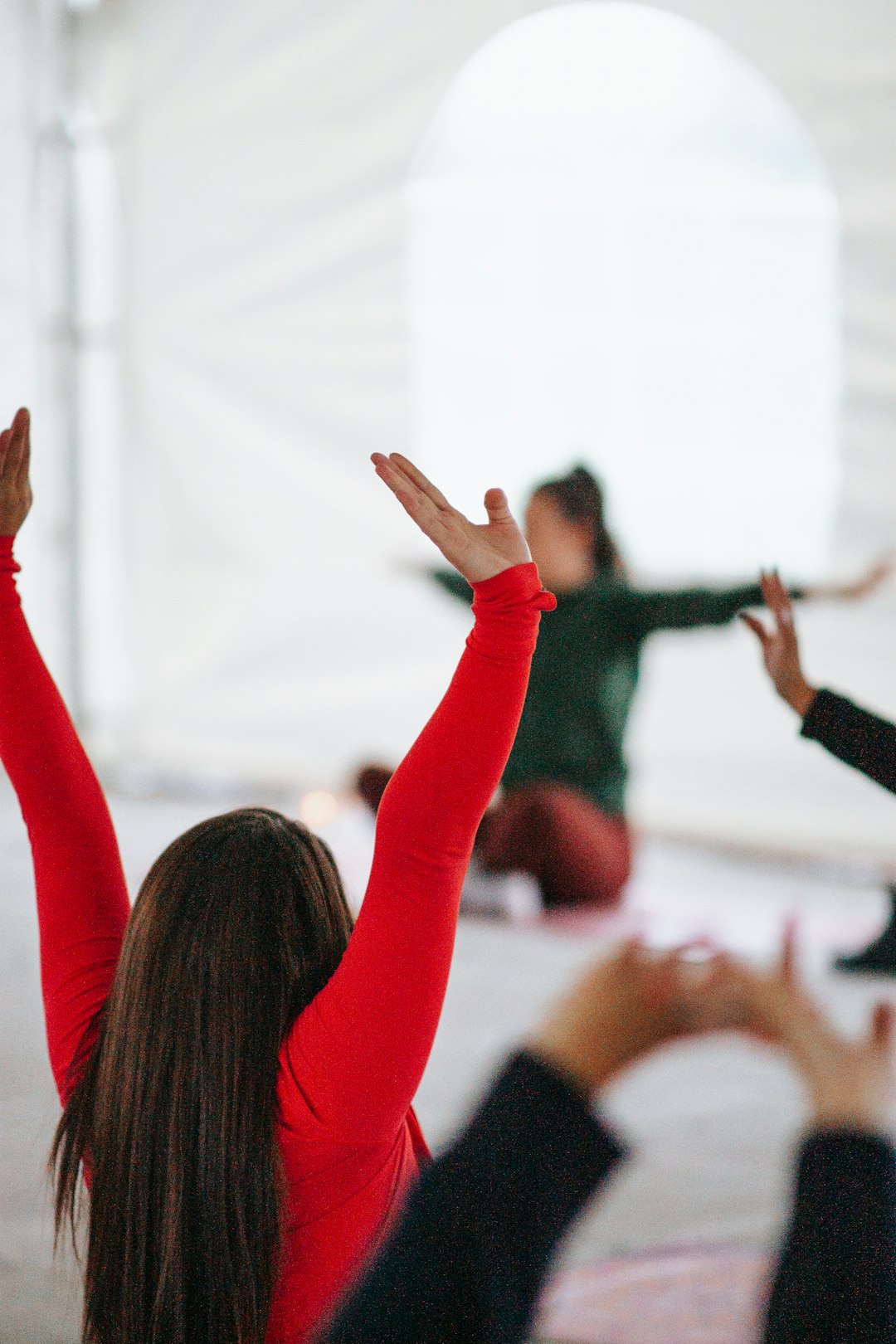 The Architecture of a Great Contemporary Dance Track: 5 Songs That Actually Work in Rehearsal