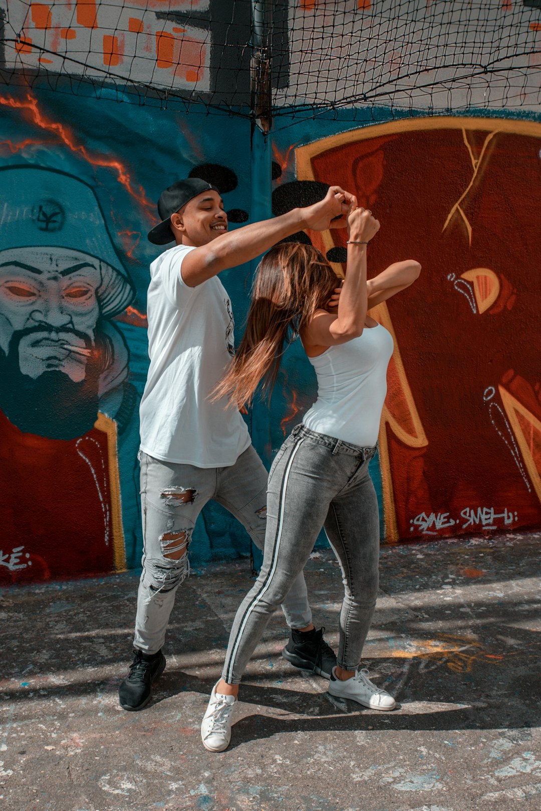 Why Contemporary Dance Moves Us: The Science and Art of Emotional Movement