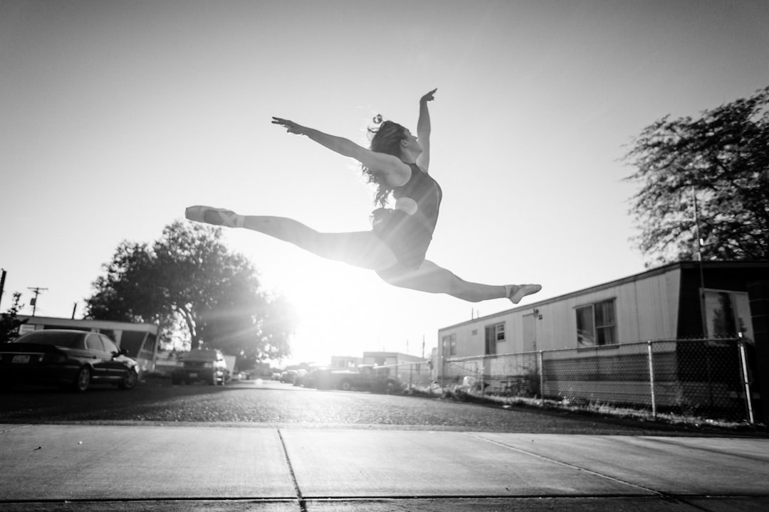 Lindy Hop for Beginners: Your Complete Guide to Getting Started