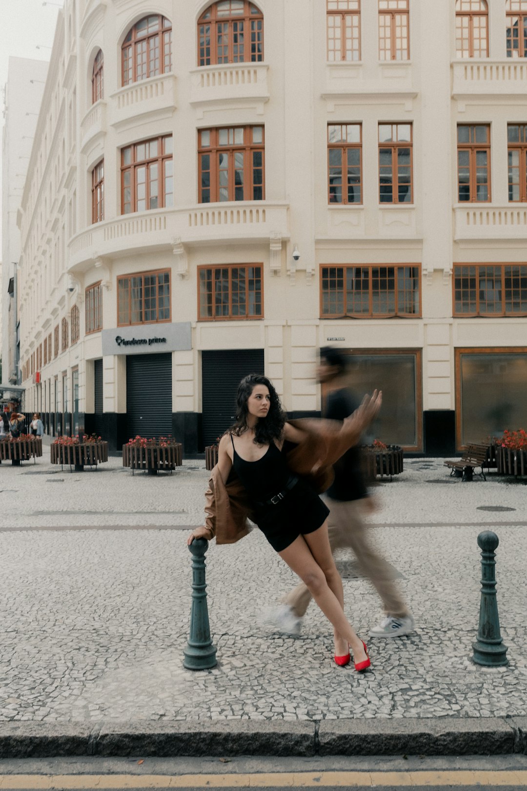 From Beginner to Promenade: Square Dance Training Options in Gobles