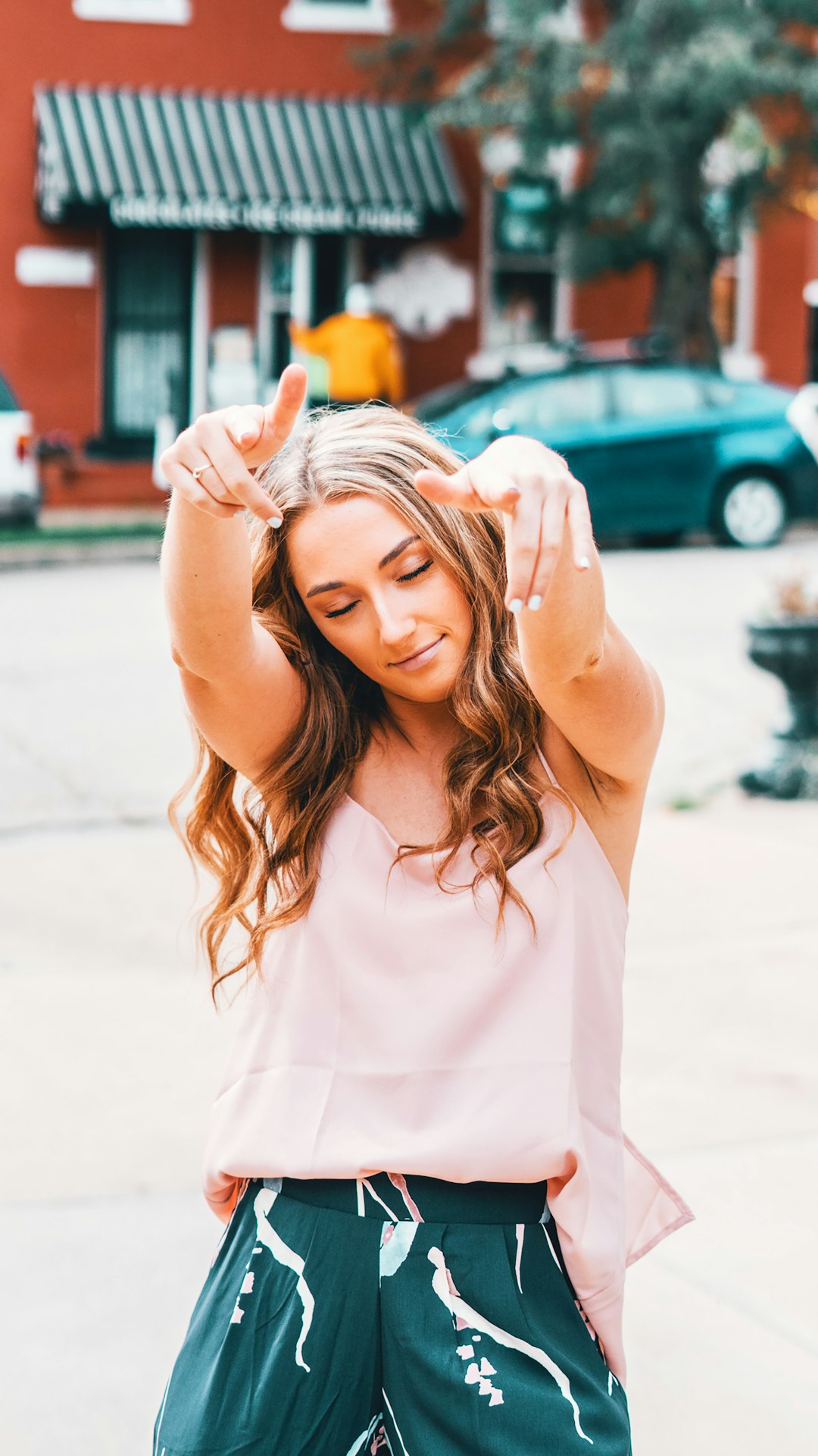 Belly Dance for Beginners: Your Complete Guide to Getting Started