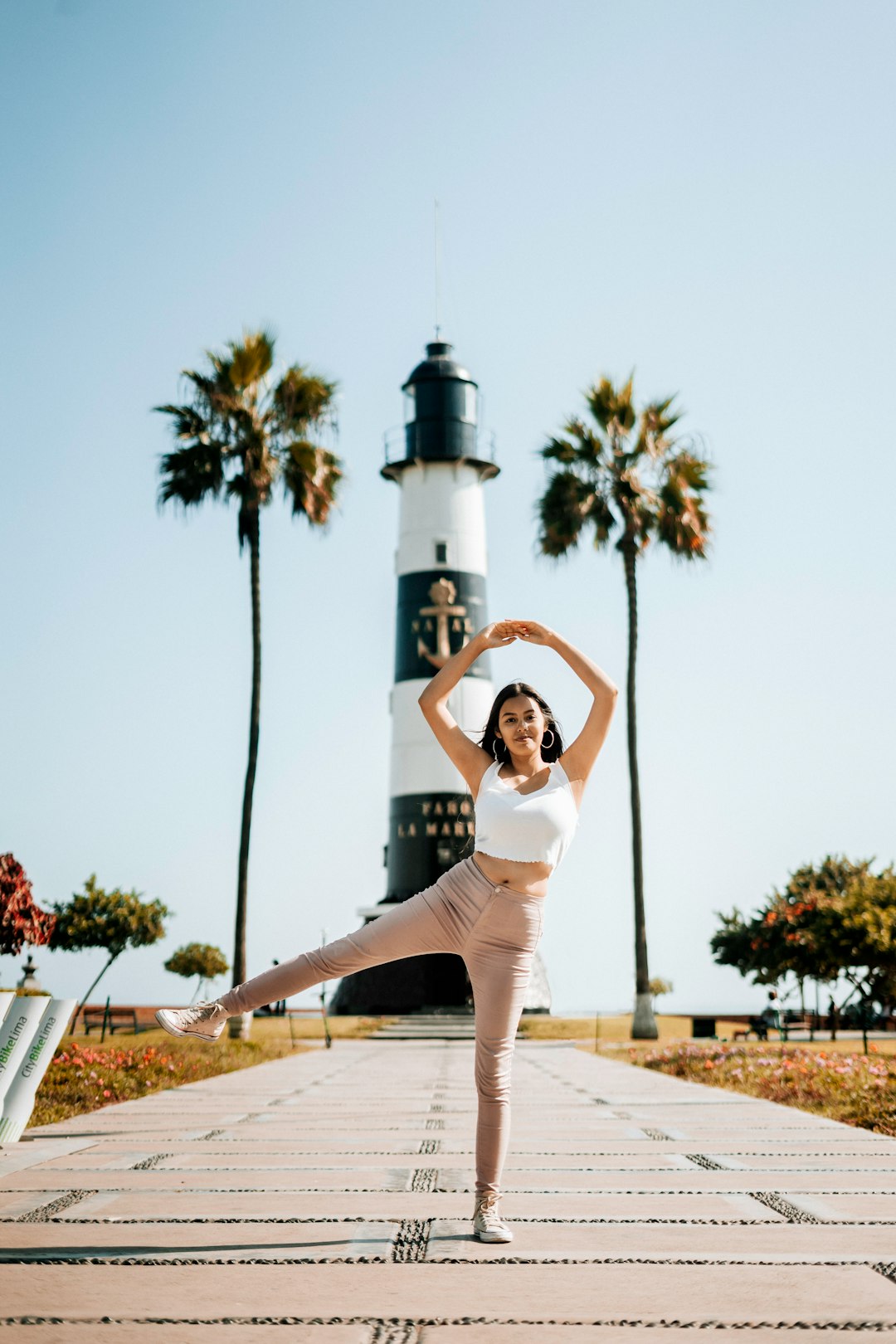 **Top Folk Dance Academies in Columbia City, North Carolina**