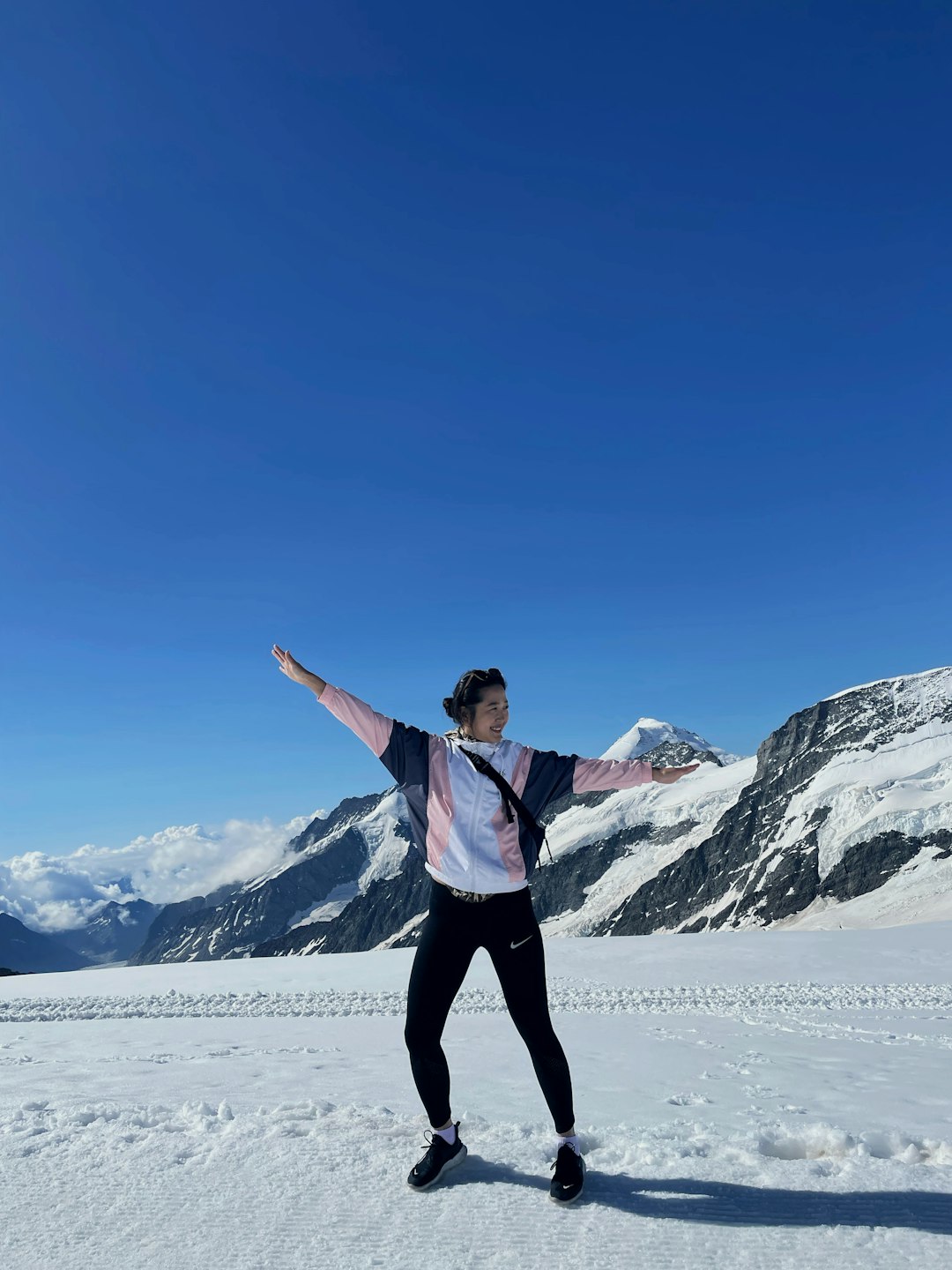 **"Top 10 Irish Dance Tracks for Solo & Group Routines"** – A must-listen playlist for dancers seeking rhythm, energy, and authenticity.