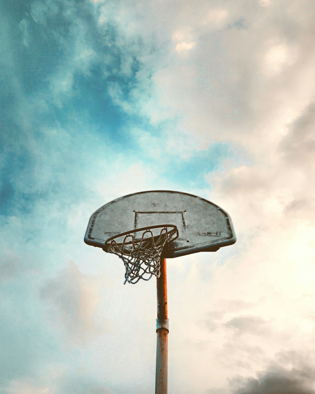 These 8 Tracks Don't Just Sound Good—They Make Your Footwork Sharper